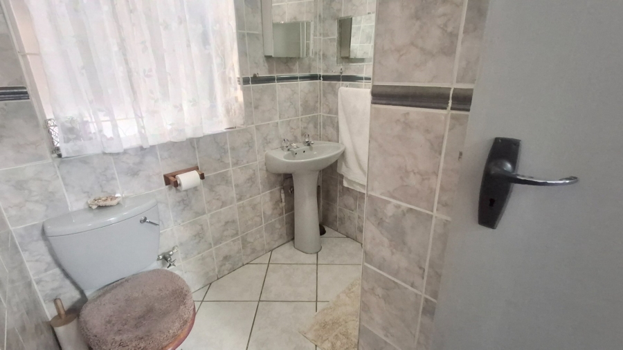 4 Bedroom Property for Sale in Sasolburg Ext 23 Free State